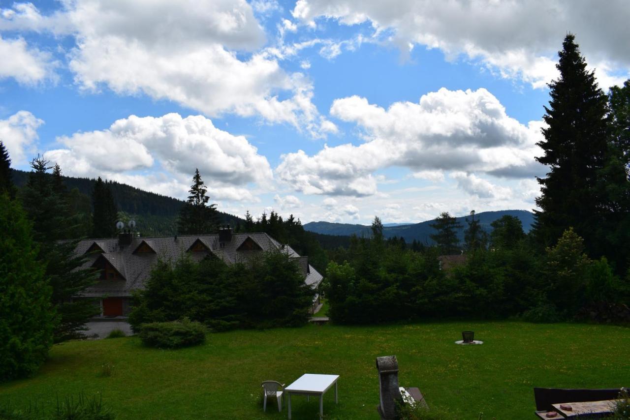 Apartmány Kubova Huť Exteriér fotografie