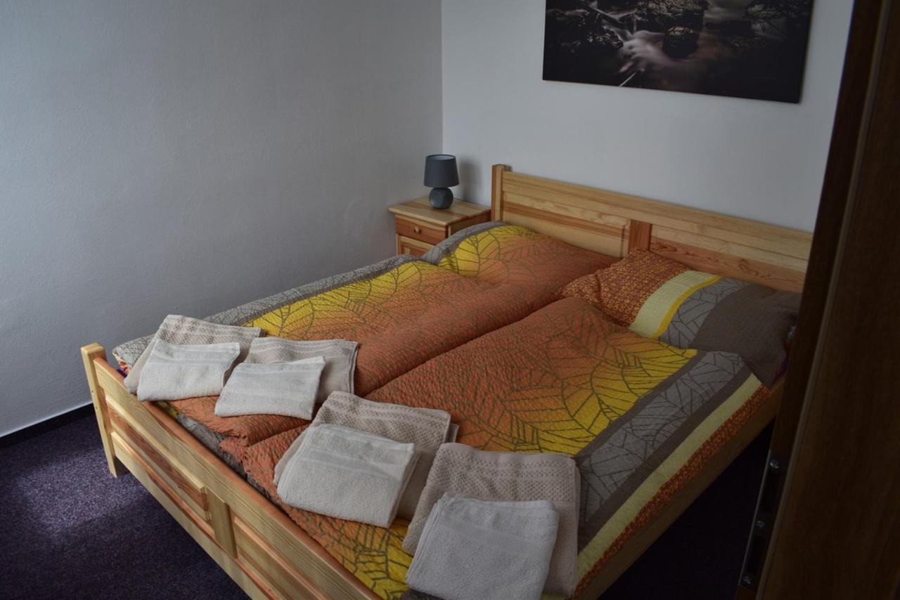 Apartmány Kubova Huť Exteriér fotografie
