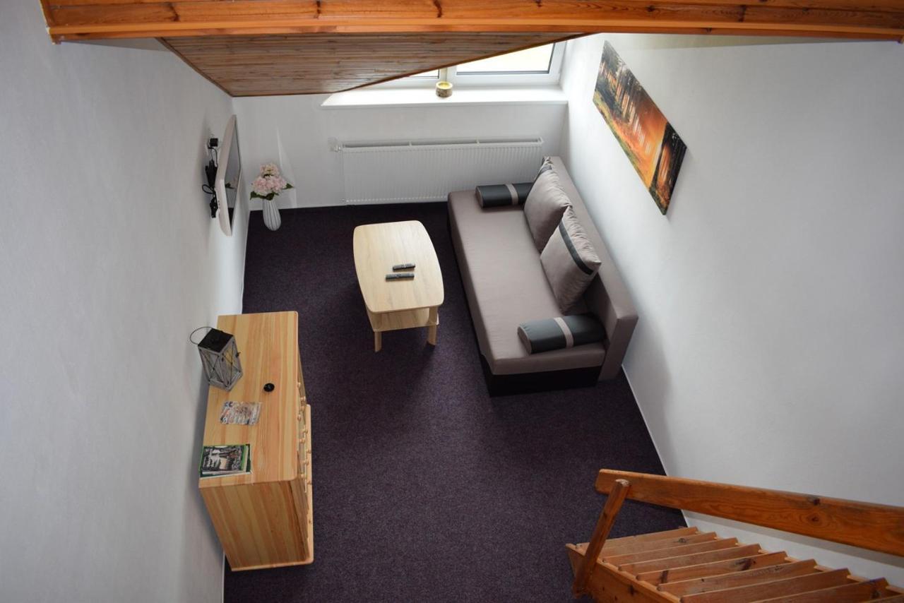 Apartmány Kubova Huť Exteriér fotografie