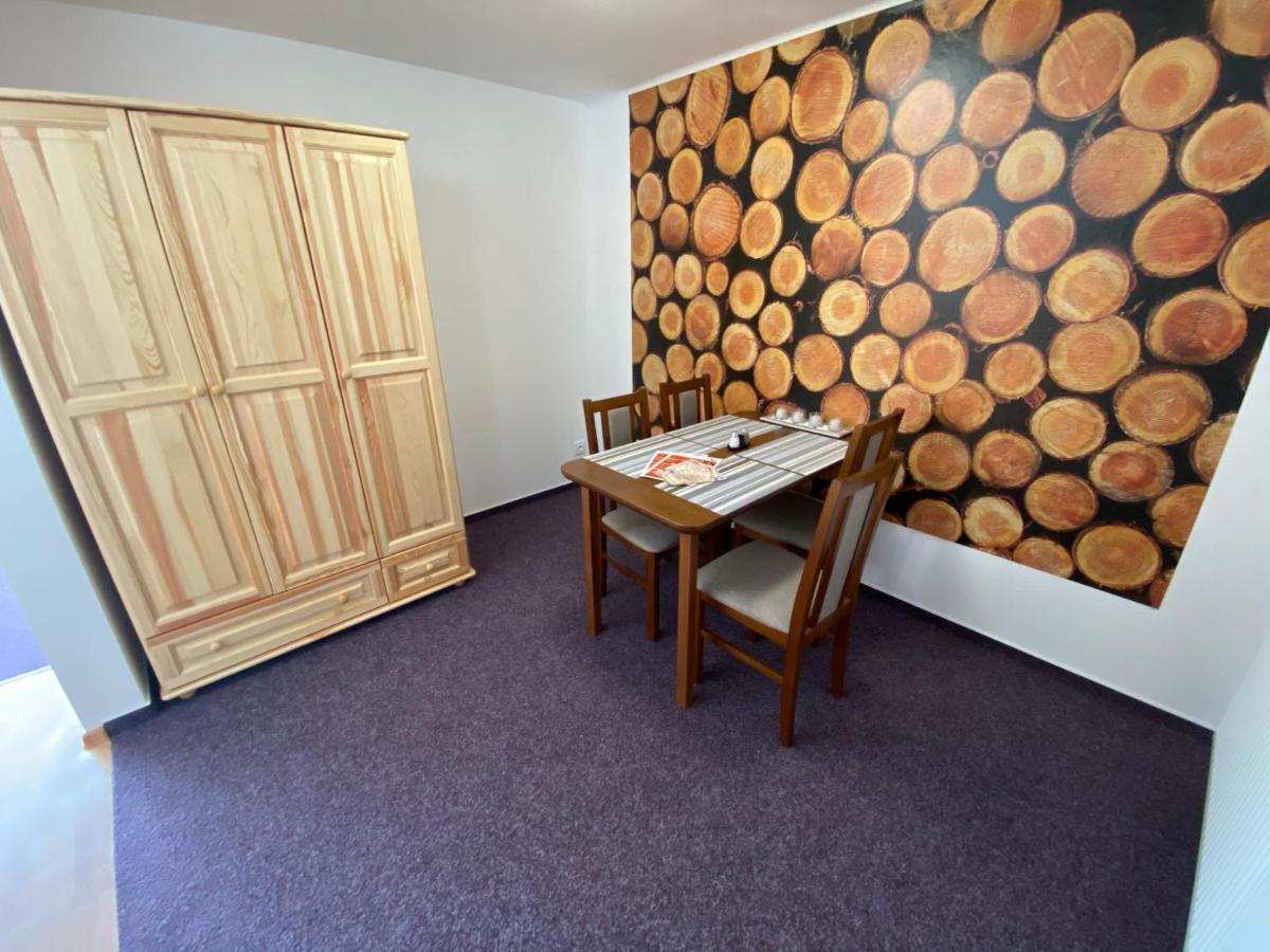 Apartmány Kubova Huť Exteriér fotografie