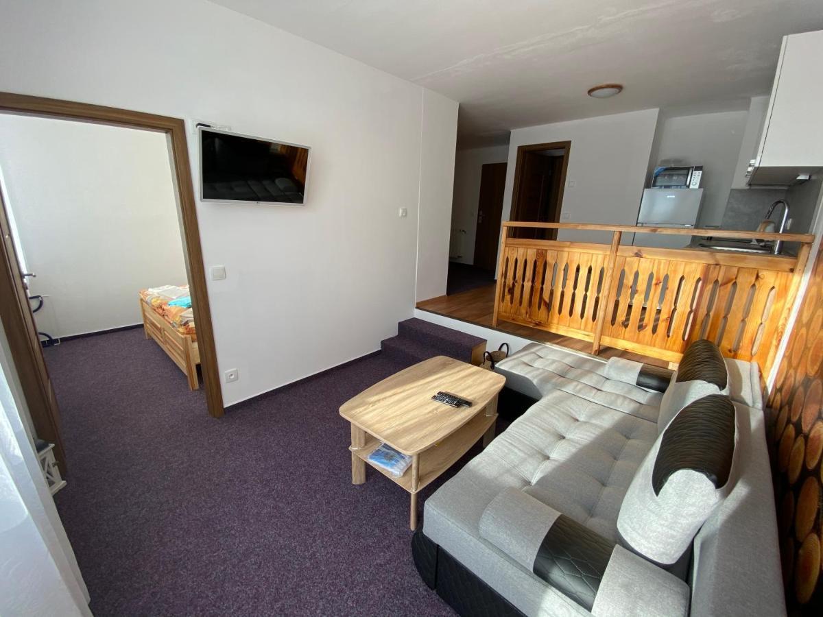 Apartmány Kubova Huť Exteriér fotografie