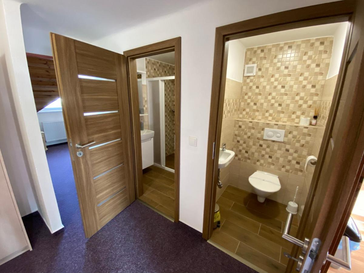 Apartmány Kubova Huť Exteriér fotografie