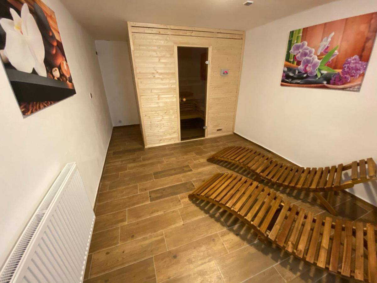Apartmány Kubova Huť Exteriér fotografie
