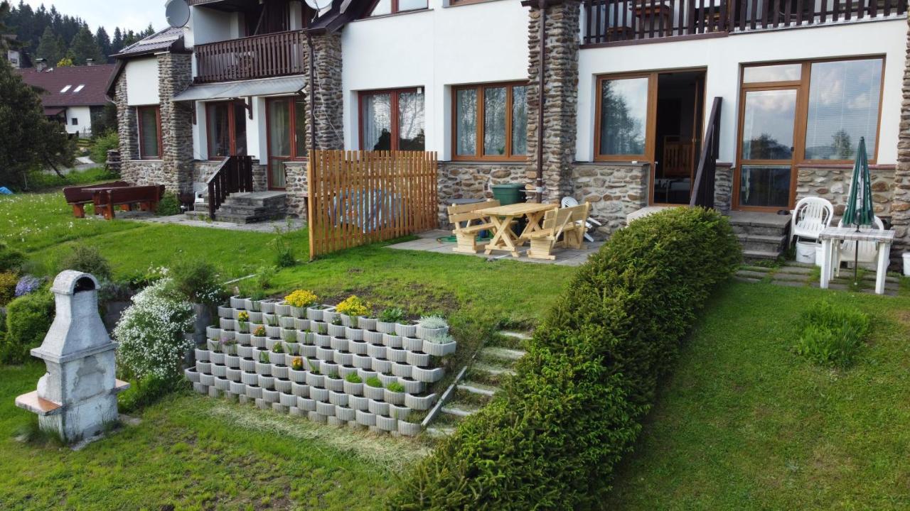 Apartmány Kubova Huť Exteriér fotografie